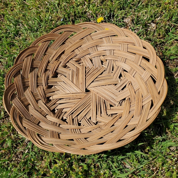 Large Wicker Basket - Picture 4 of 4
